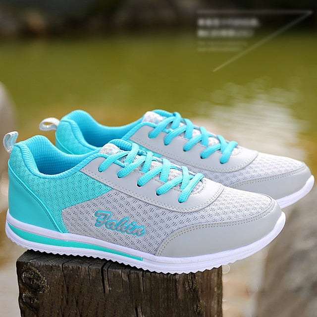 New Woman Casual Shoes Breathable Women Sneakers Shoes Mesh Female