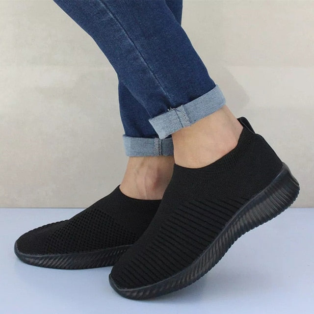 Women Sneaker Air Mesh Soft Female Knitted Vulcanized Shoes